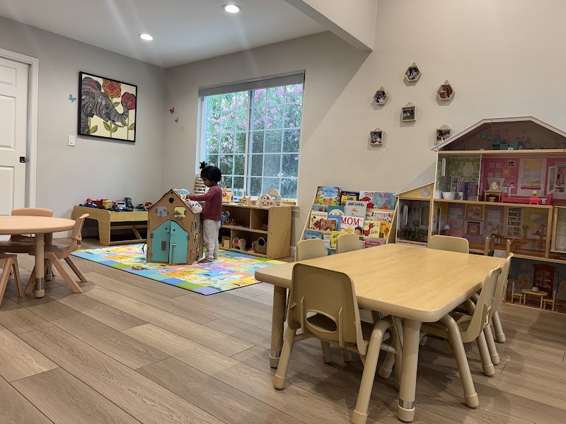 Latika's DayCare photo 3