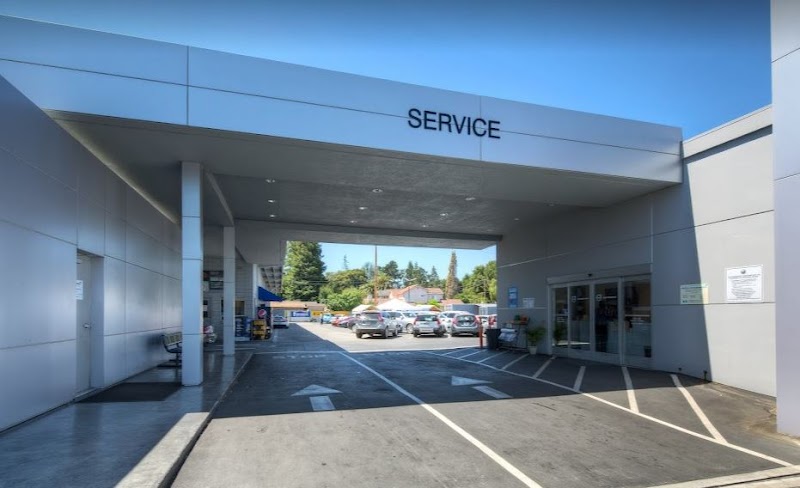 Volvo Cars Palo Alto Parts Department photo 3
