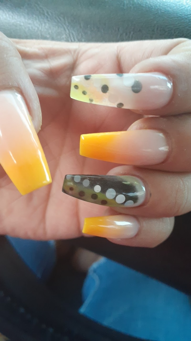 Lovely Nails photo 4