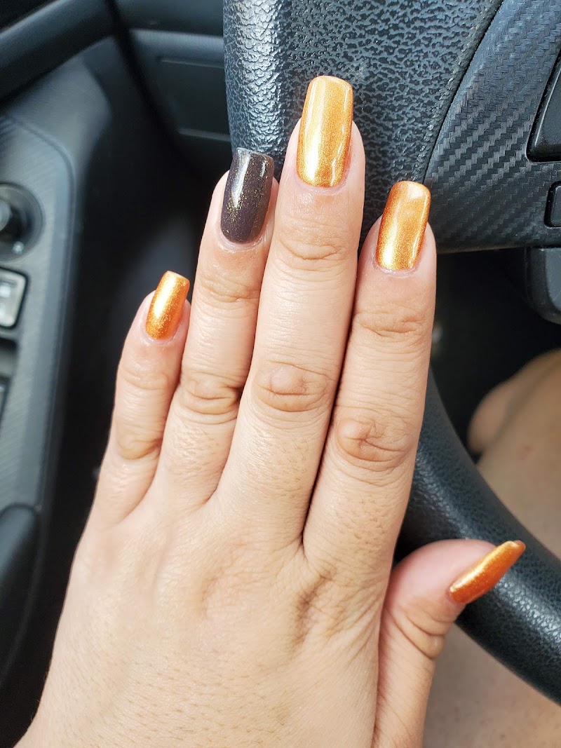 Lovely Nails photo 2