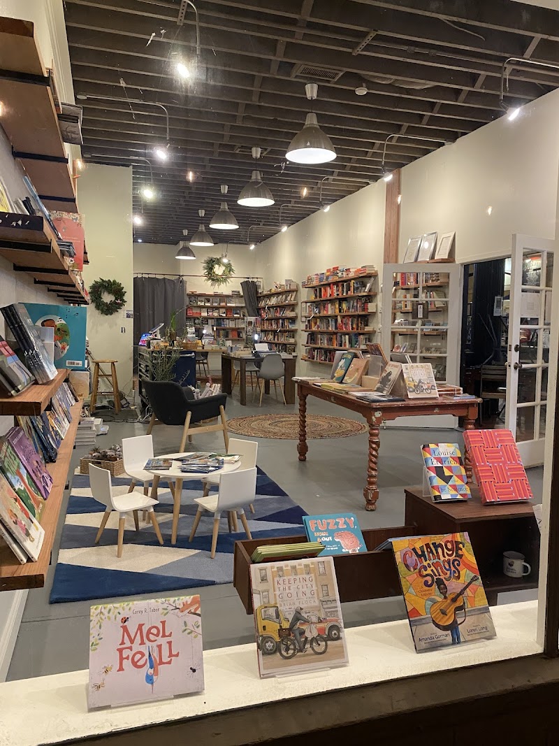 Russian River Books & Letters photo 5