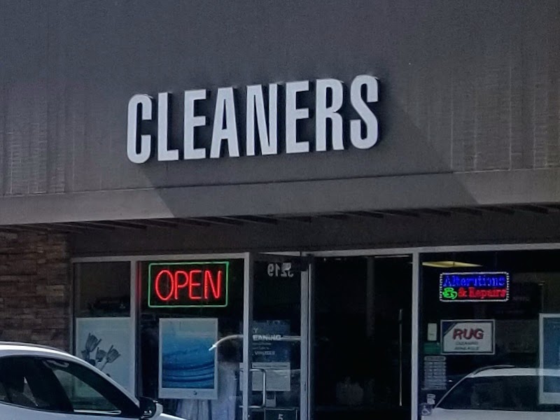 Photo of Sparklizing Cleaners & Laundry