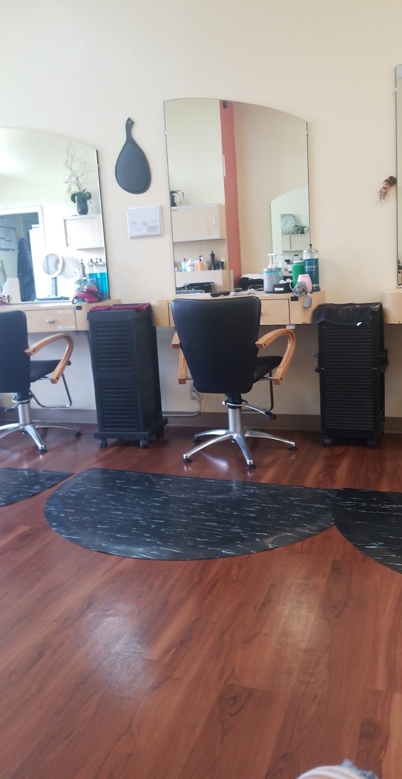 Photo of Yola's Beauty Salon