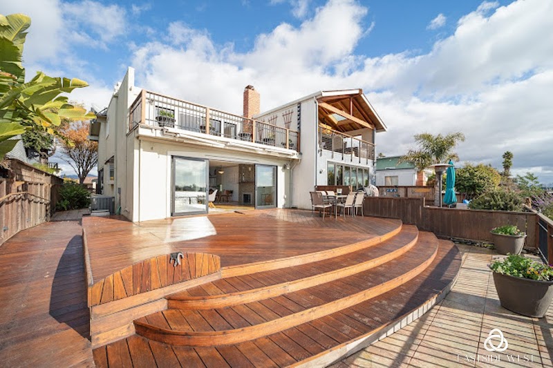 Eastside West ~ Becky Cusack, Broker photo 5