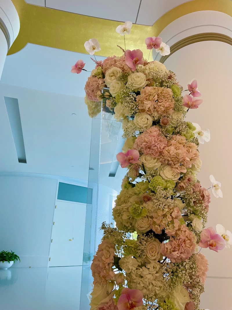 Radiant Light Floral Design photo 4
