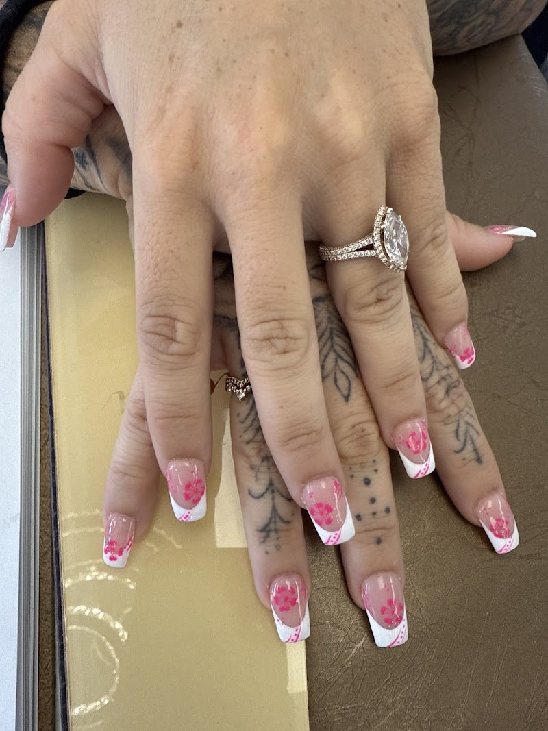 Photo of Lux Nails