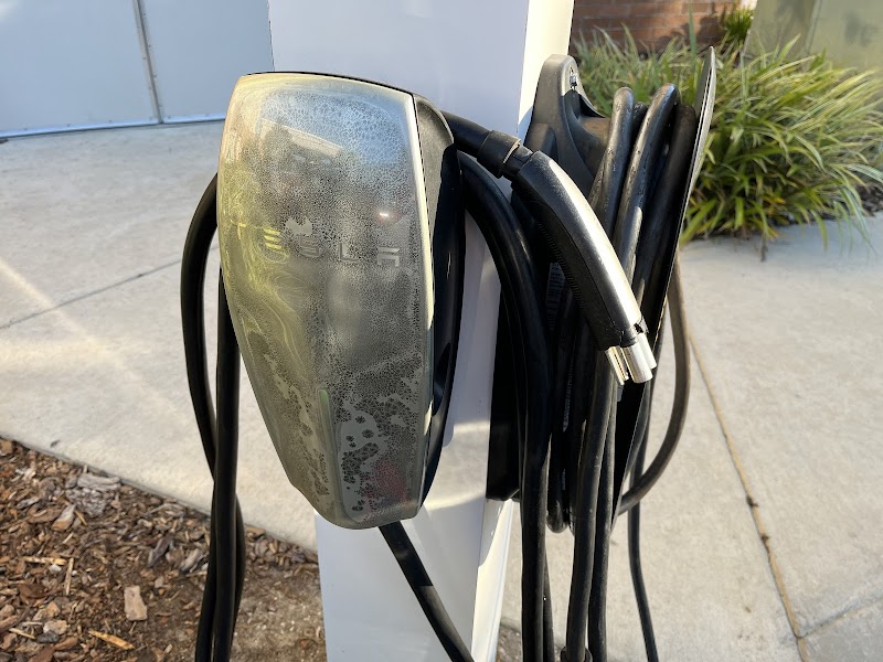 Tesla Destination Charger photo 2