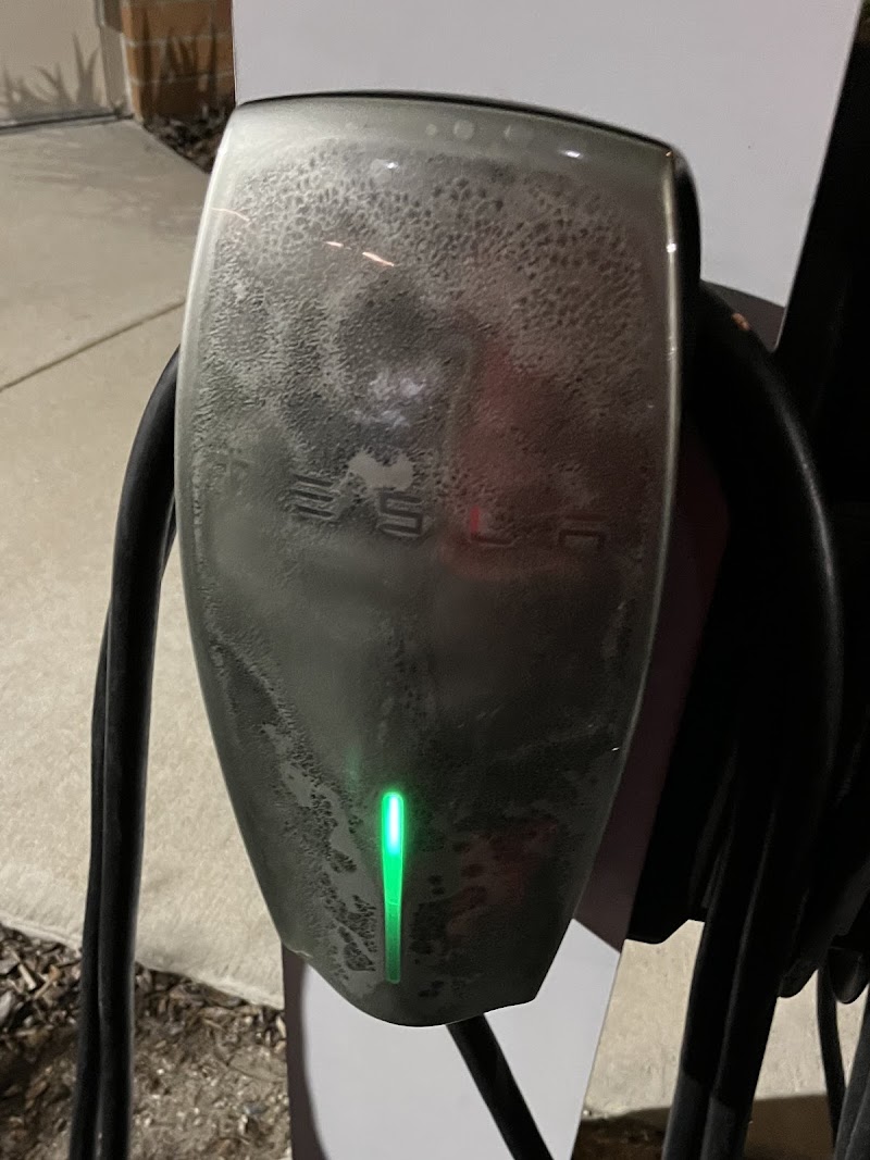 Tesla Destination Charger photo 3