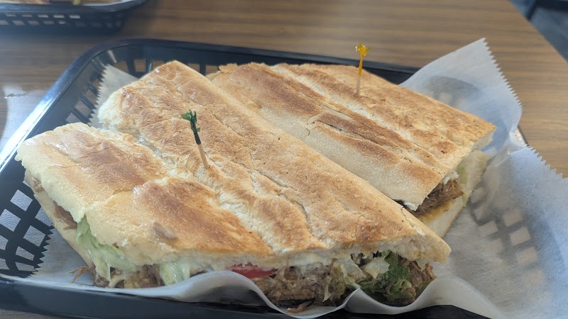 Mi Viejo Latin Cafe’ & Catering photo 5