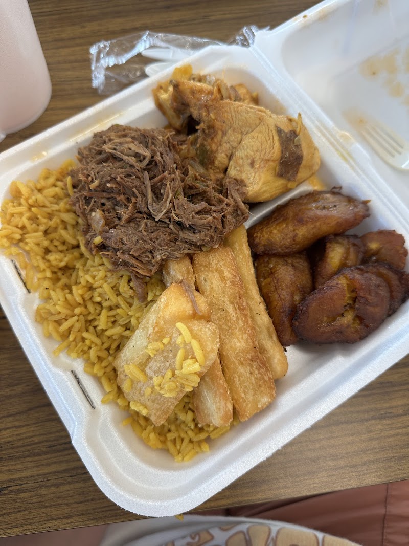 Mi Viejo Latin Cafe’ & Catering photo 2