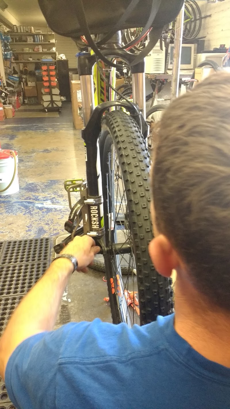 Broadway Bicycles photo 5