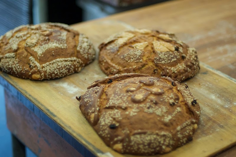 Universal Bakery on Geneva photo 2