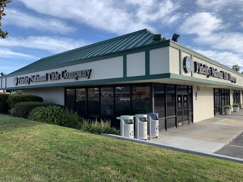 Photo of De Anza/85 Shopping Center