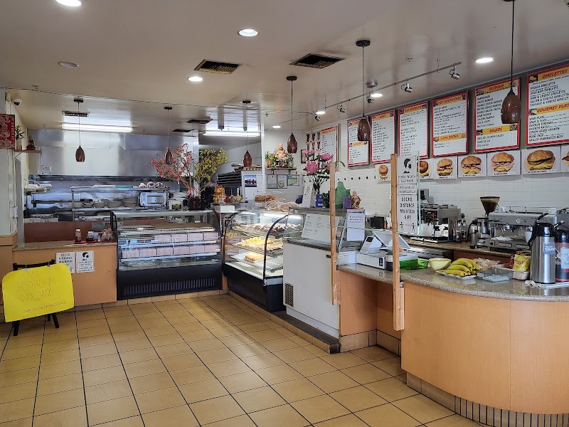 Lucky's Bakery & Cafe photo 3