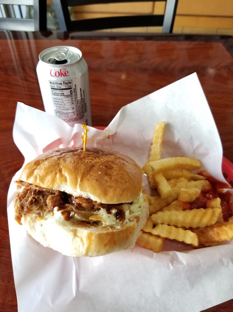 Lucky's Bakery & Cafe photo 5