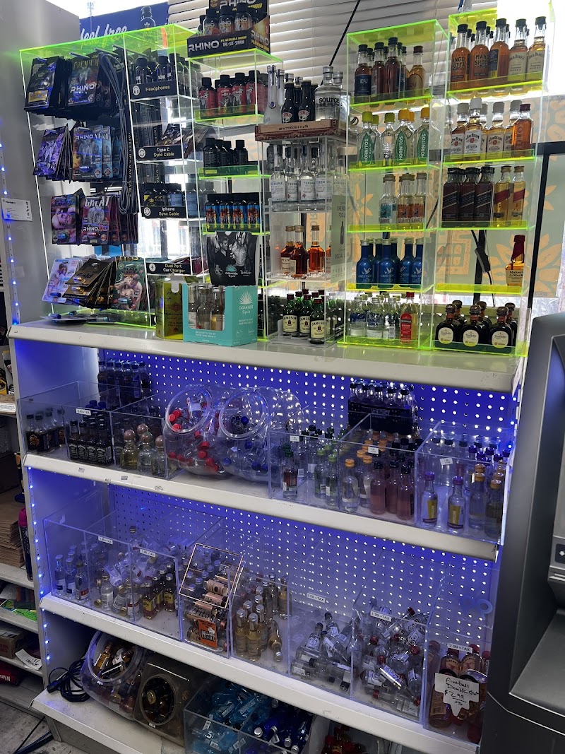 Liquor Land #2 photo 4