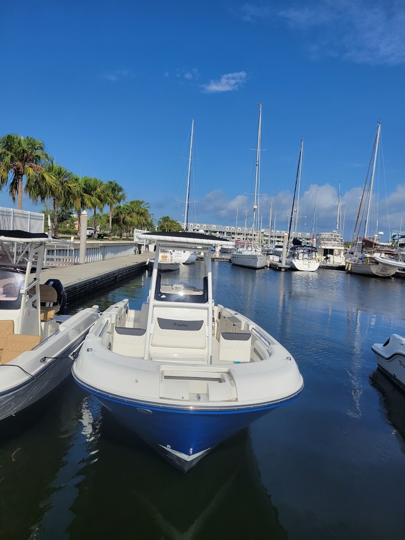 Freedom Boat Club - Ruskin: Village Marina photo 3
