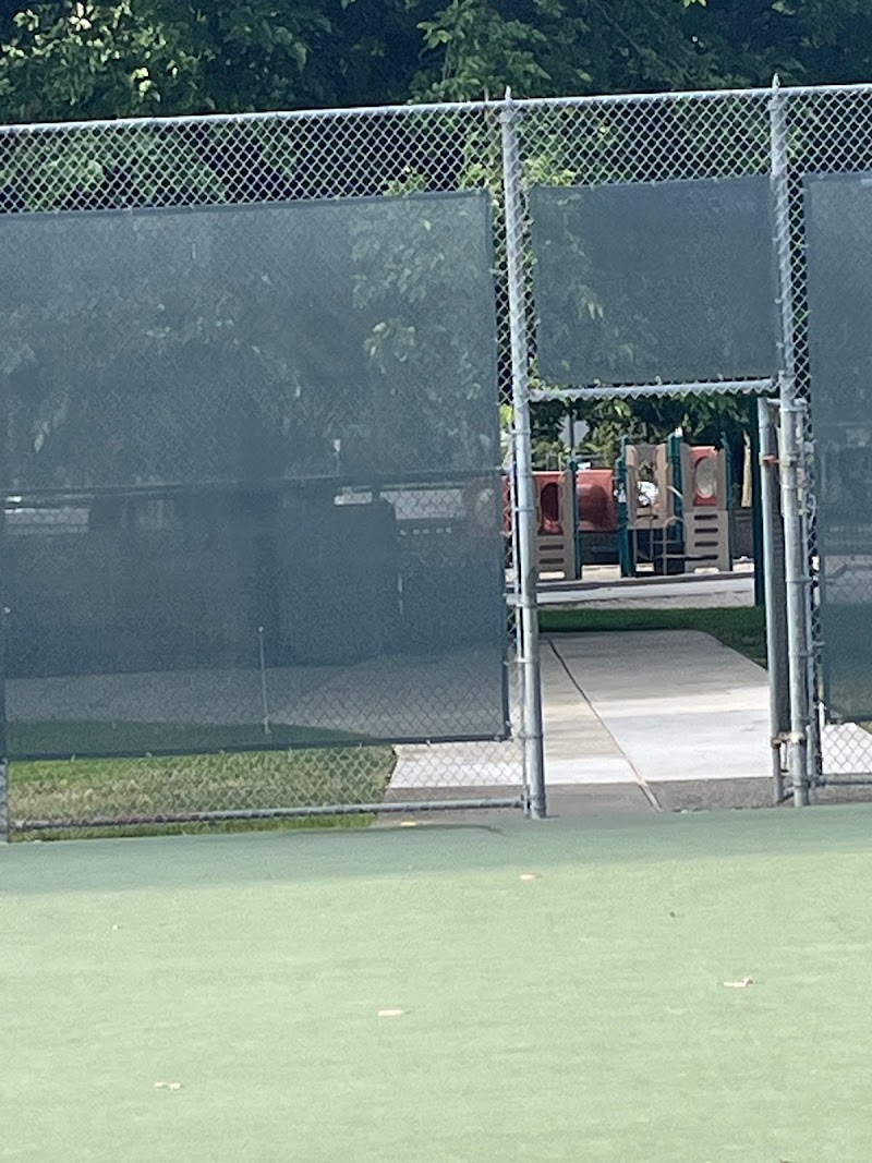 Hoover Park Tennis Court photo 2