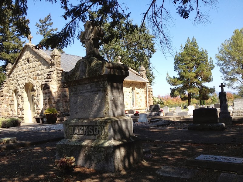 Holy Cross Catholic Cemetery photo 3