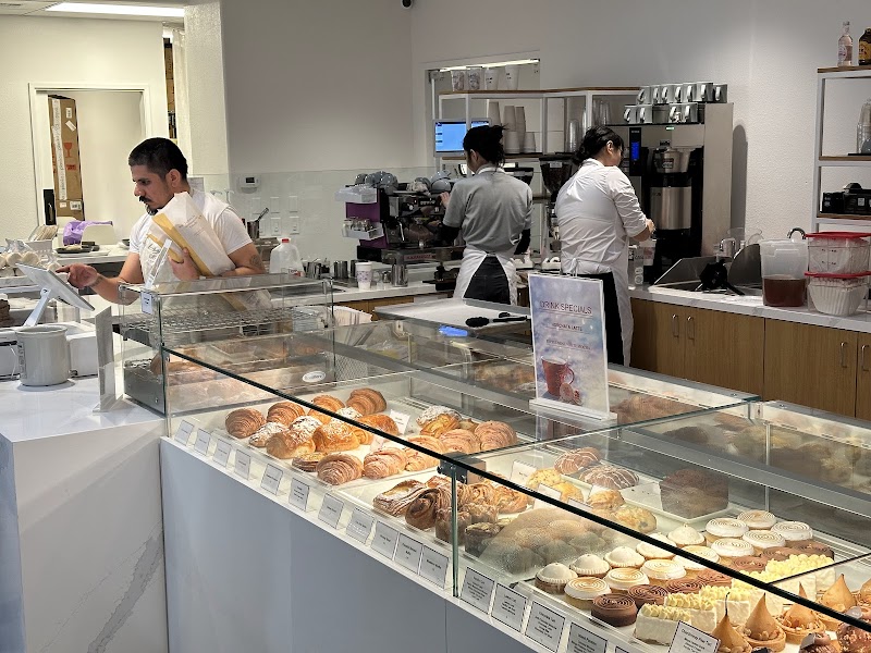 Estelle Bakery & Patisserie photo 4