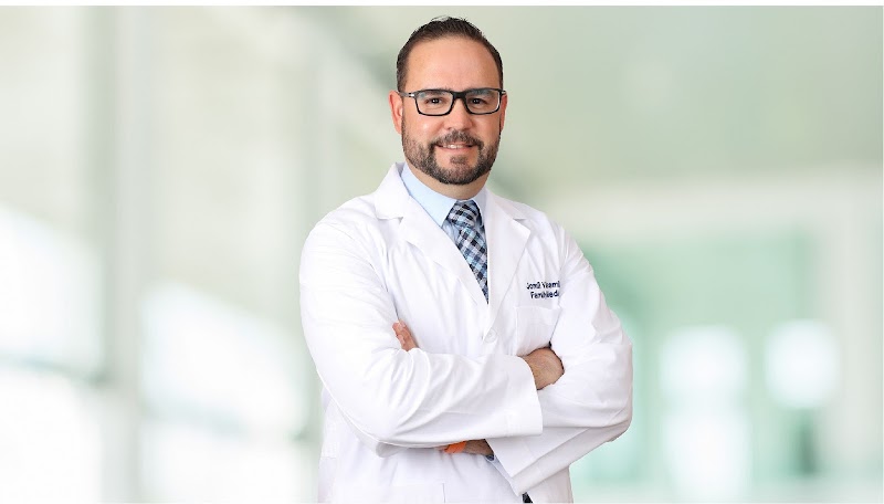 Jomil Villasmil, MD photo 4