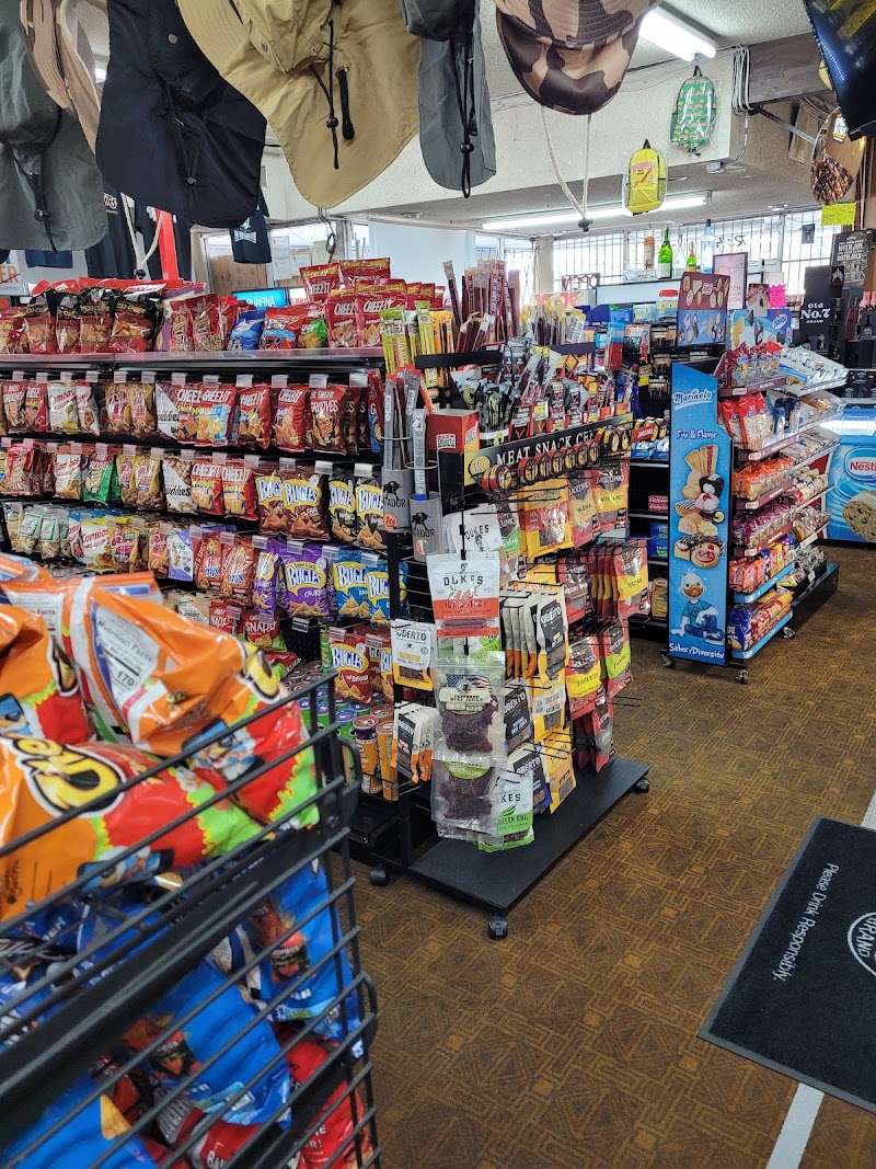 R & H Liquors photo 5