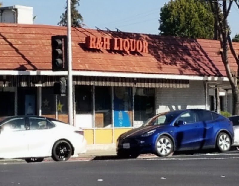 Photo of R & H Liquors