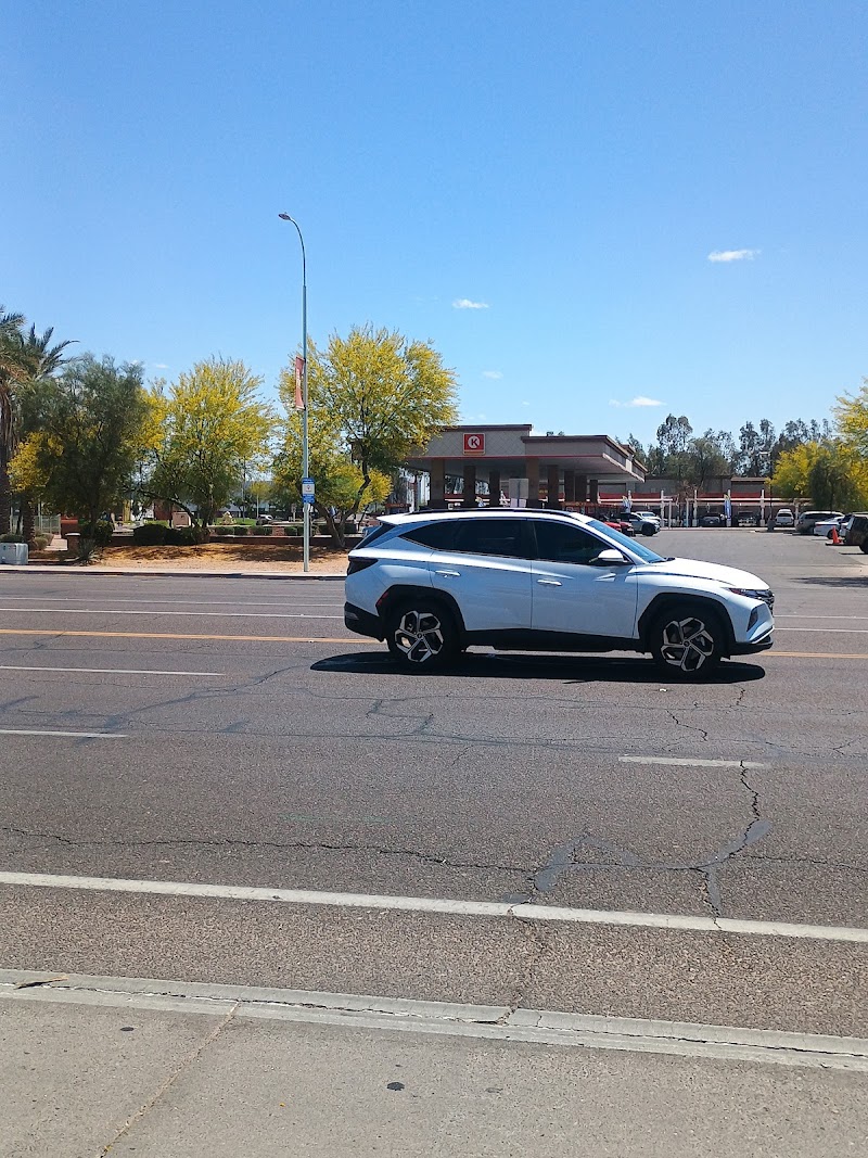 Photo of Elliot Rd & Arizona Av