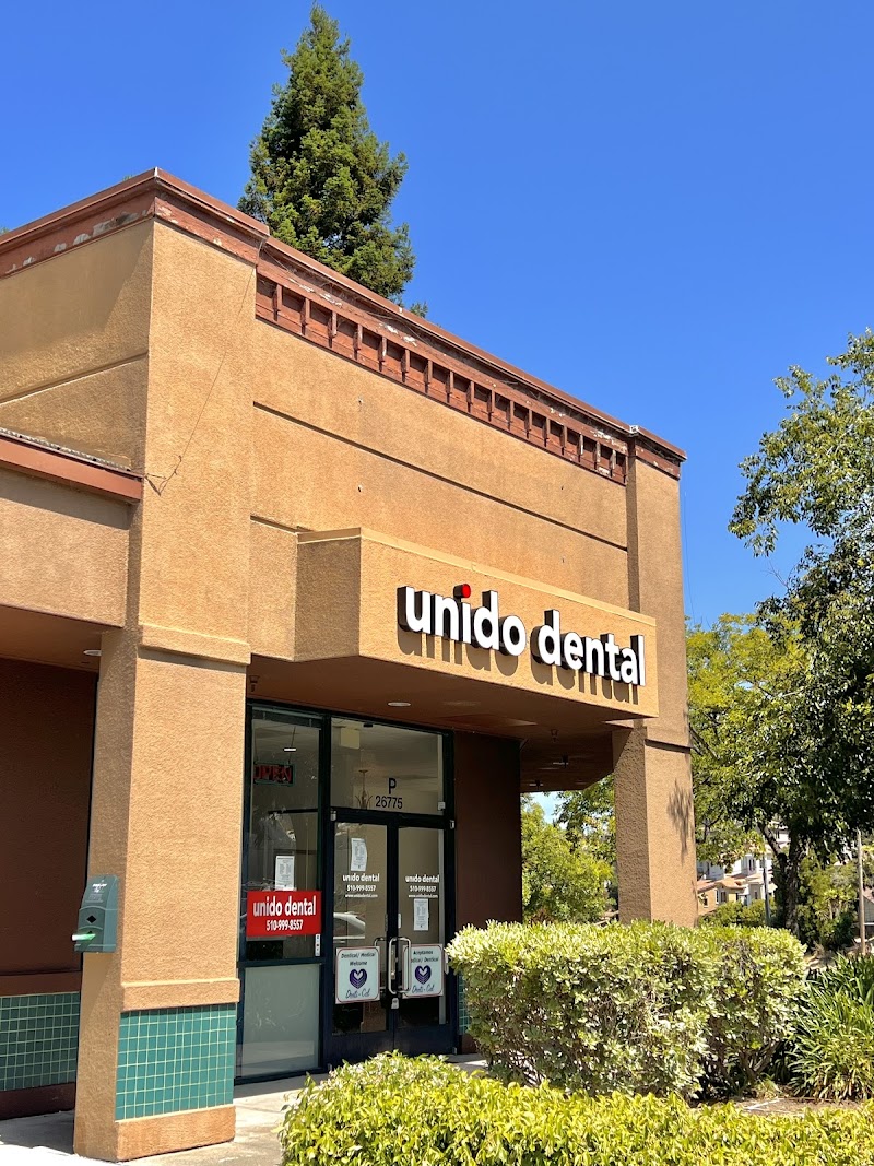Unido Dental photo 3