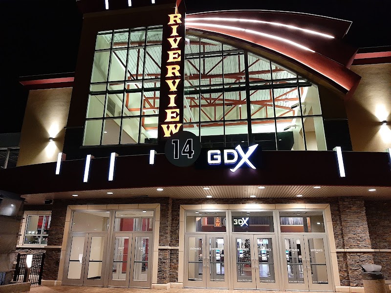 AMC Riverview 14 photo 3