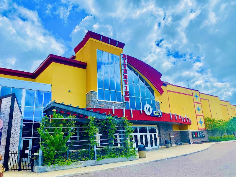 AMC Riverview 14 photo 2