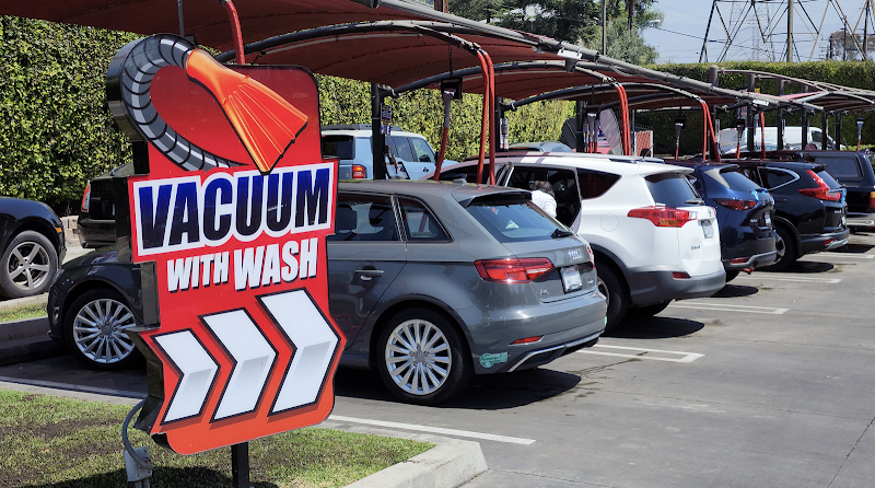 LA Express Car Wash photo 2