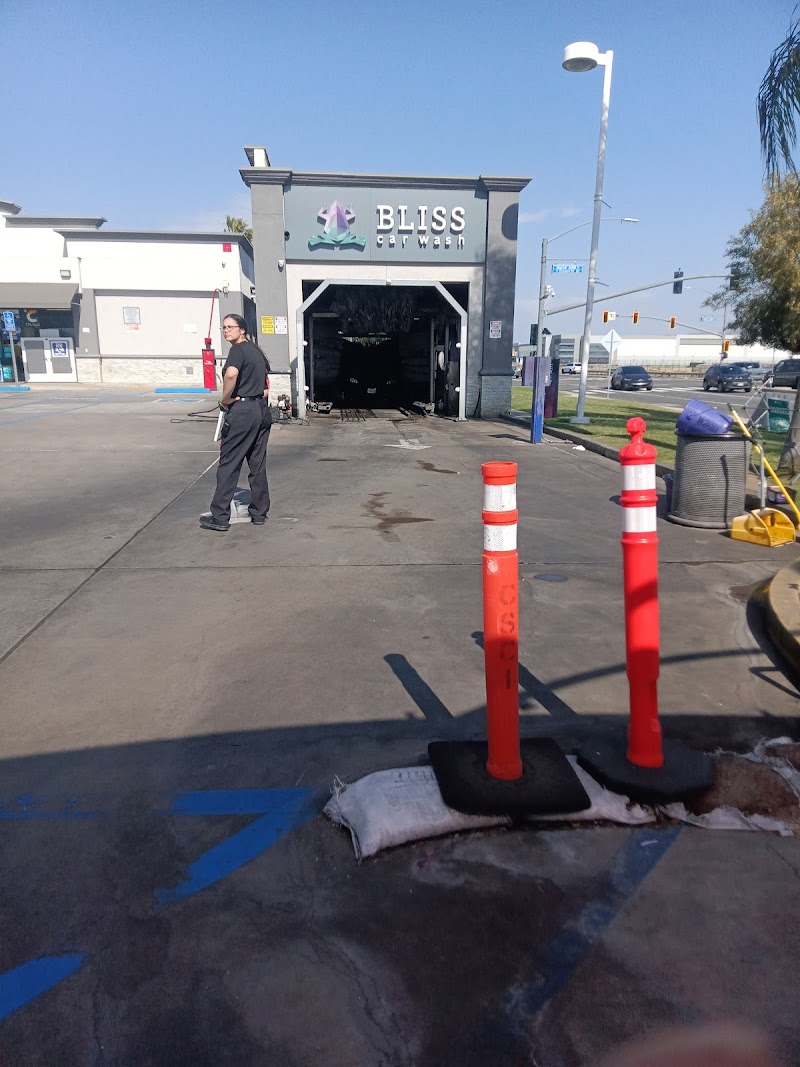 BLISS Car Wash - Moreno Valley photo 3