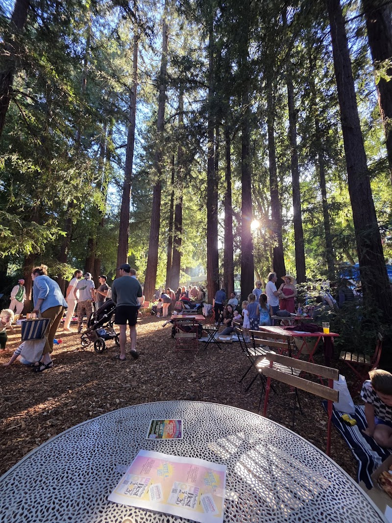 Fairfax Seasonal Farmer's Market photo 5