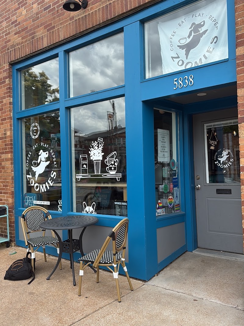 Zoomies Pet Cafe + Boutique photo 5