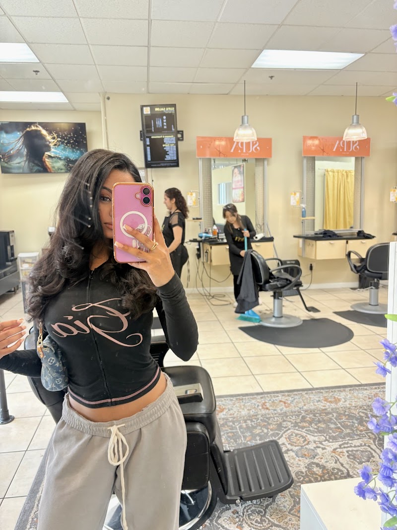 Supa Salon photo 5