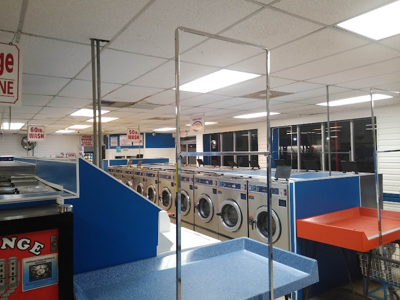 Laundromat photo 4
