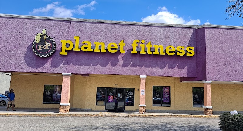 Planet Fitness photo 2