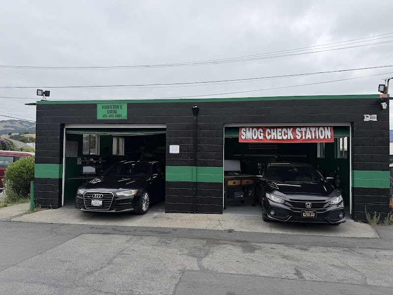 Photo of Hamilton's STAR Smog Check in Downtown Novato. Visitenos
