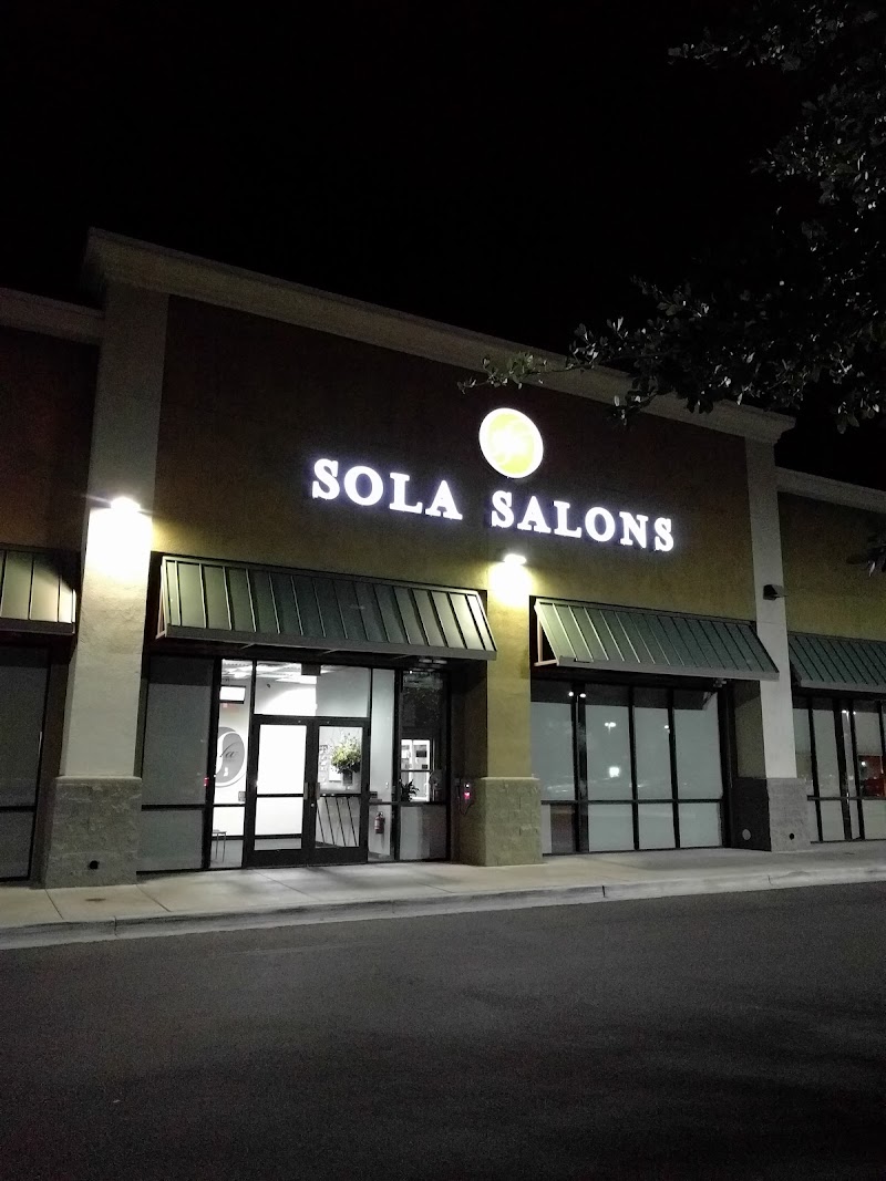 Sola Salons photo 3