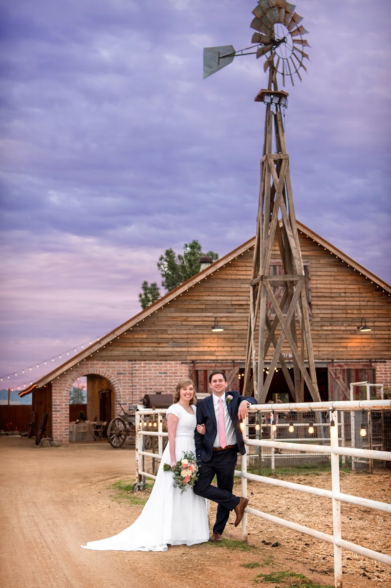 Knotty Barn photo 3