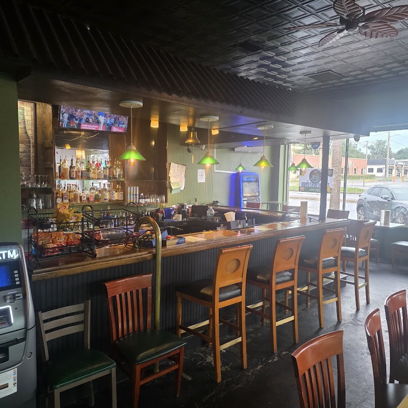 CueTactics Billiards and Sports Bar photo 3