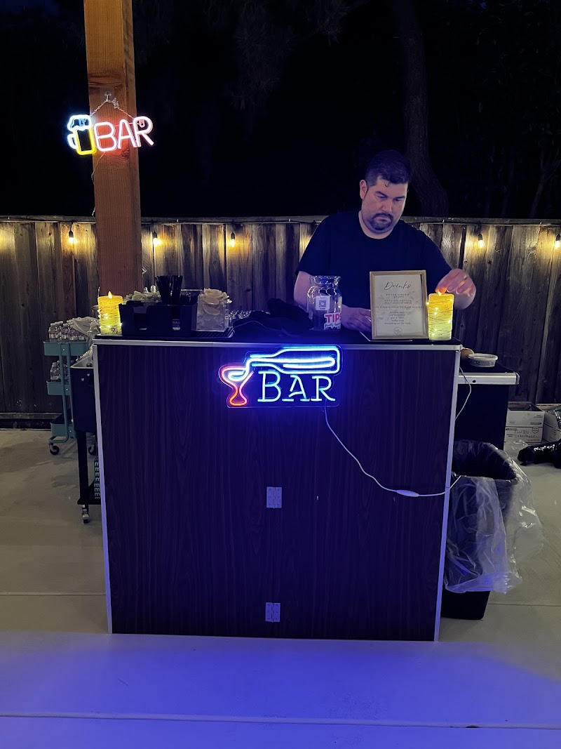 Photo of Monte’s bartender services