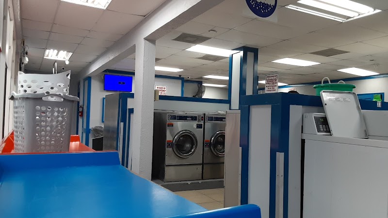 Coin Laundry photo 4