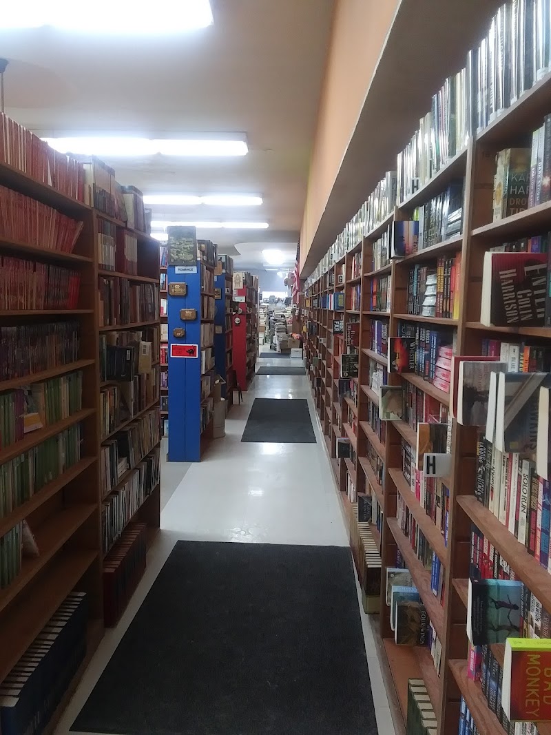 Ye Old Bookworm photo 5