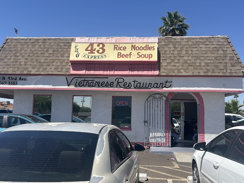 Pho 43 photo 5