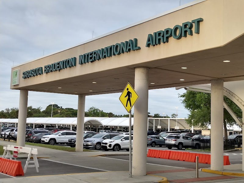 Sarasota Bradenton Intl. Airport photo 4