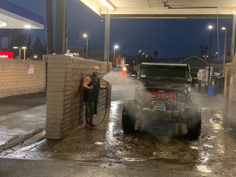 Li'l Bears Car Wash photo 4