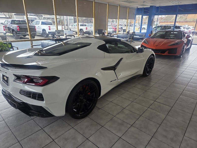 Healdsburg Chevrolet photo 5