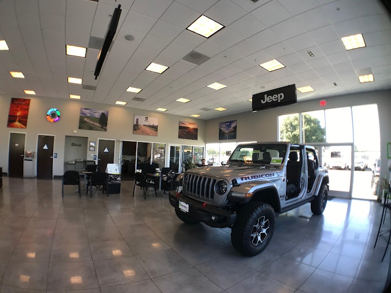 Healdsburg Chrysler Dodge Jeep Ram photo 2
